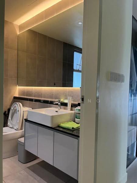 Kondominium untuk Dijual di Emerald Hill - Eric Tang - Bathroom - PropertyGuru.com.my
