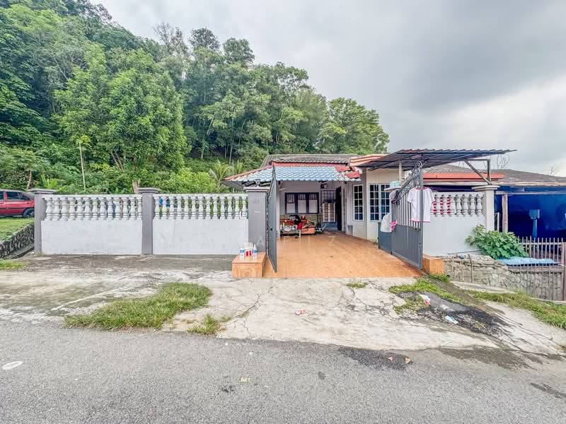 Terraced House for Sale in Taman Bukit Mewah (Kajang) - Mahafiz . - Exterior - PropertyGuru.com.my