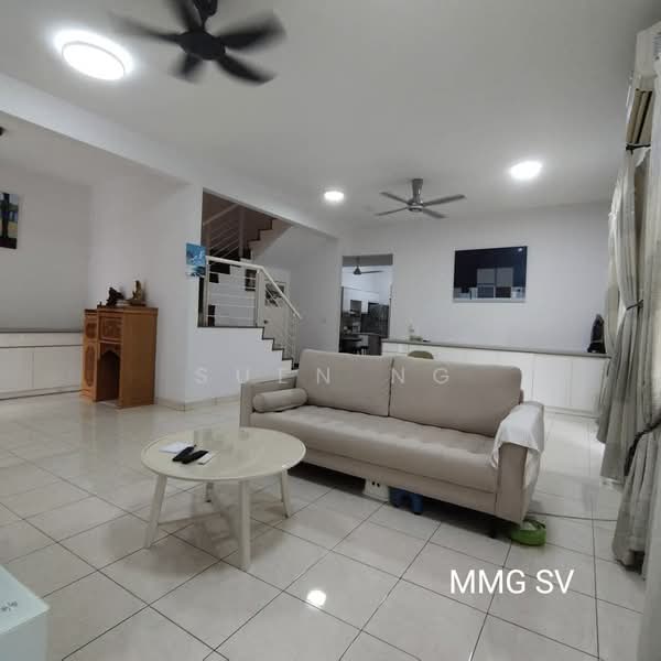 Rumah Kluster untuk Dijual di Setia Damai (Setia Alam) - Suen Ng - Living Room - PropertyGuru.com.my