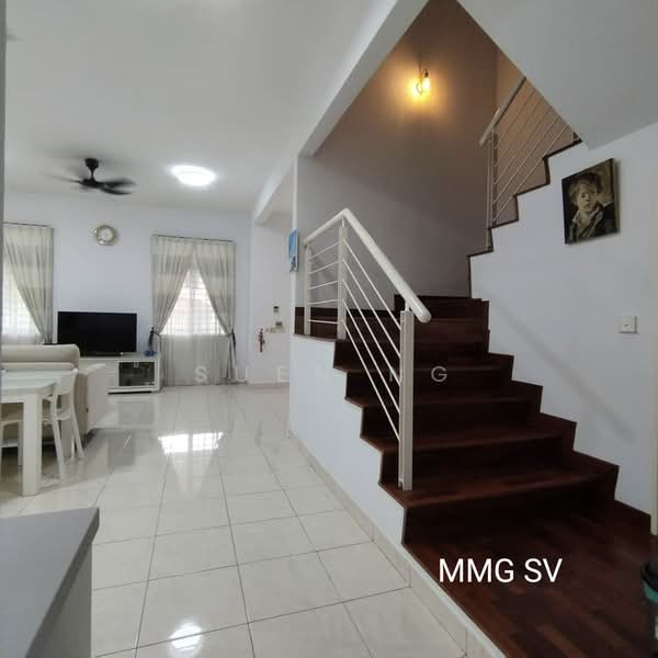 Rumah Kluster untuk Dijual di Setia Damai (Setia Alam) - Suen Ng - Living Room - PropertyGuru.com.my