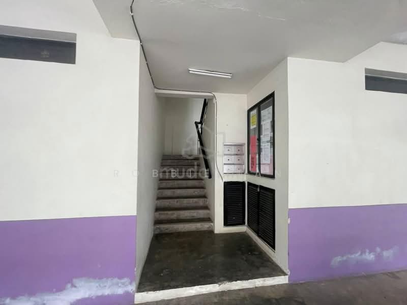 Flat for Rent at Pangsapuri Ria - Robbie Tan - Entrance - PropertyGuru.com.my