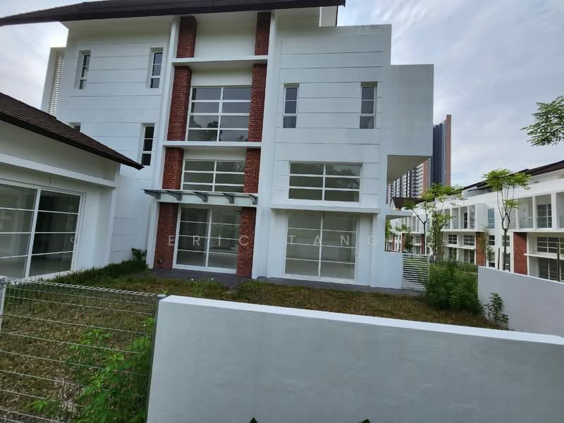 3-storey Terraced House for Sale in Alam Damai (Cheras) - Eric Tang - PropertyGuru.com.my