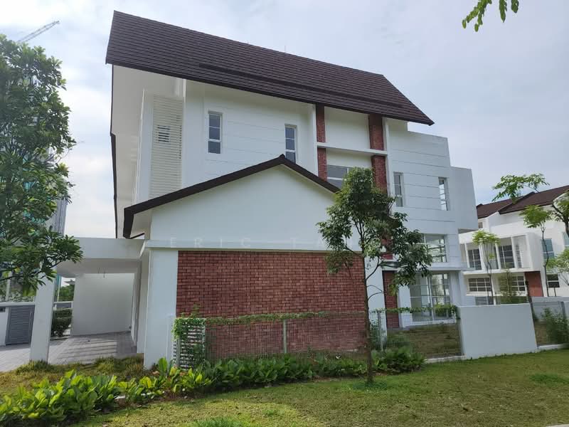 3-storey Terraced House for Sale in Alam Damai (Cheras) - Eric Tang - PropertyGuru.com.my
