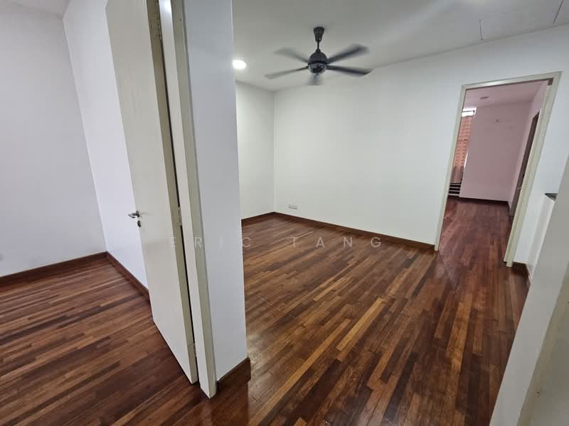 Rumah Teres untuk Dijual di Alam Damai (Cheras) - Eric Tang - PropertyGuru.com.my