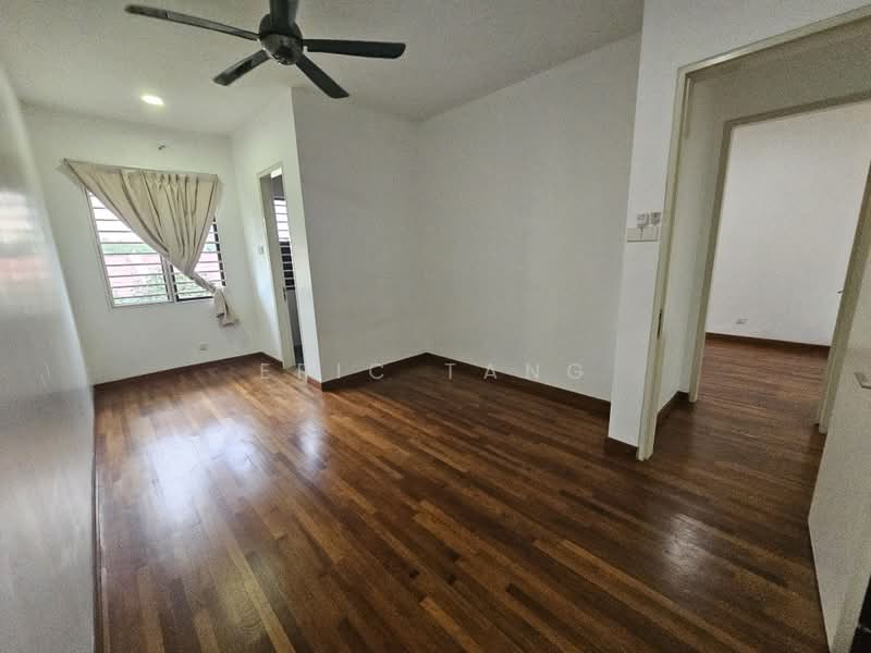 Rumah Teres untuk Dijual di Alam Damai (Cheras) - Eric Tang - PropertyGuru.com.my