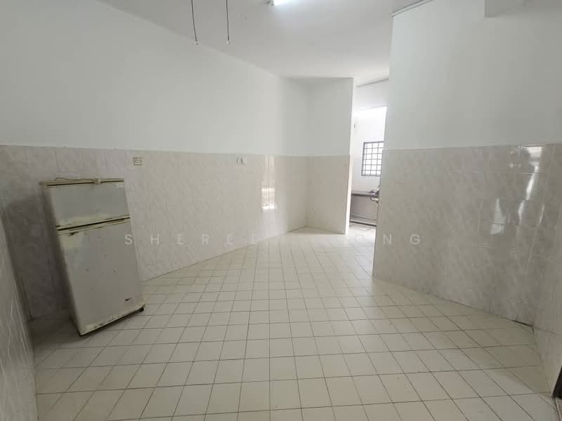 Rumah Teres 2 Tingkat untuk Dijual di Taman Pulai Utama (Skudai) - Shereen Wong - Kitchen - PropertyGuru.com.my