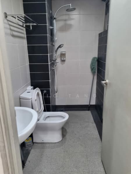 Servis Apartment untuk Dijual di Livia Residence @ C180 - Eric Tang - PropertyGuru.com.my