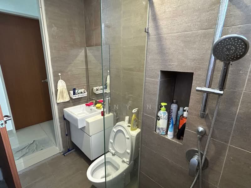 Service Residence for Sale at Citizen @ Old Klang Road - Penny Ng - Bathroom - PropertyGuru.com.my
