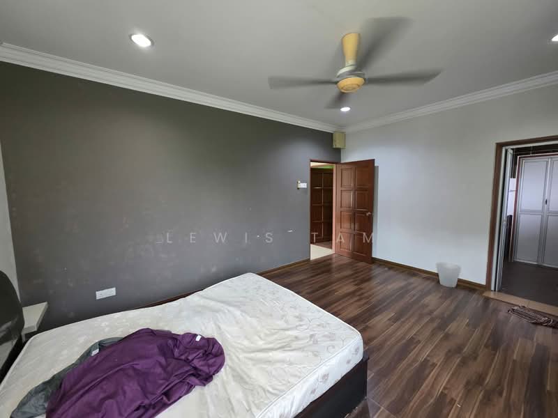 Rumah Banglo untuk Dijual di Bandar Country Homes (Rawang) - Lewis Tam - Bedroom - PropertyGuru.com.my