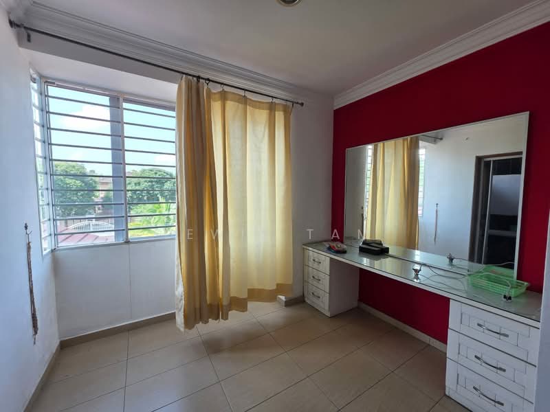 Rumah Banglo untuk Dijual di Bandar Country Homes (Rawang) - Lewis Tam - PropertyGuru.com.my