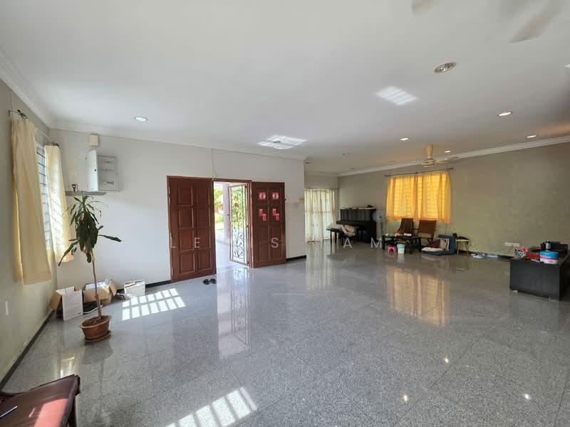 Rumah Banglo untuk Dijual di Bandar Country Homes (Rawang) - Lewis Tam - PropertyGuru.com.my