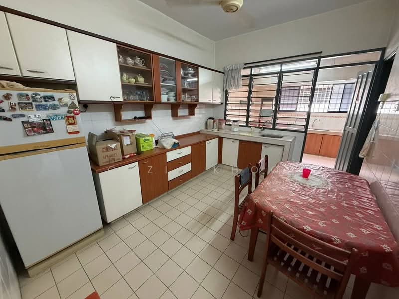 Rumah Teres 2 Tingkat untuk Dijual di Taman Pinji Mewah (Ipoh) - Qazin Khoo - Kitchen - PropertyGuru.com.my