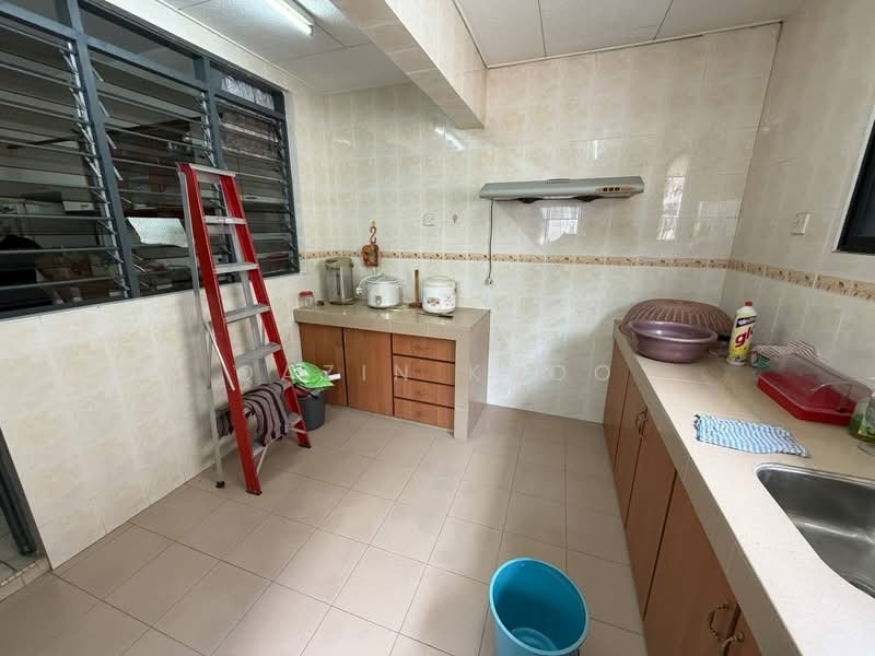 Rumah Teres 2 Tingkat untuk Dijual di Taman Pinji Mewah (Ipoh) - Qazin Khoo - Kitchen - PropertyGuru.com.my