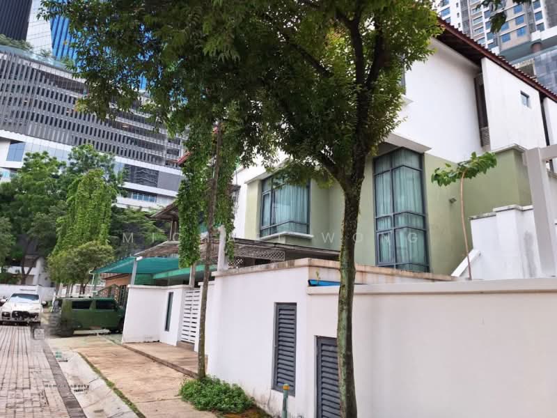 Semi-Detached House for Sale in Bandar Sunway (Sunway) - Michael Wong - Exterior - PropertyGuru.com.my