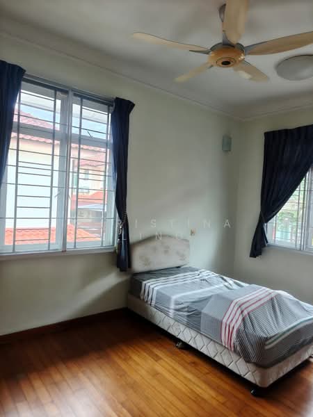 Rumah Berkembar untuk Dijual di Taman Sutera (Johor Bahru) - Christina Ling - PropertyGuru.com.my