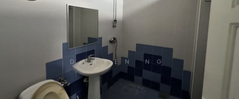 Rumah Banglo untuk Dijual di Usj 5 (Subang Jaya) - Darren Ng - Bathroom - PropertyGuru.com.my