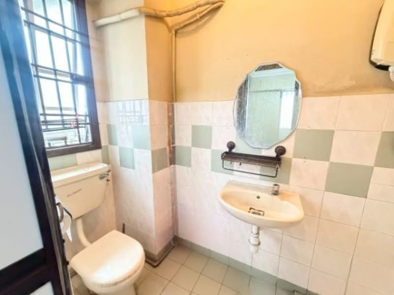 Apartment for Sale at Sri Impian Apartment - Ong Lih Shyan - Bathroom - PropertyGuru.com.my