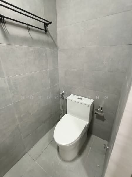 Servis Apartment untuk Disewa di Cubic Botanical - Gordon Tong - Bathroom - PropertyGuru.com.my