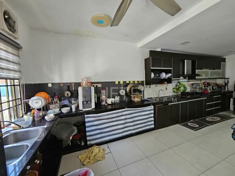 2-storey Terraced House for Sale in Bandar Parklands (Klang) - Stephanie Lim - Kitchen - PropertyGuru.com.my