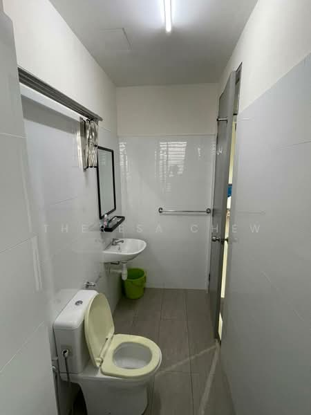 Servis Apartment untuk Disewa di Core Soho Suite - Theresa Chew - Bathroom - PropertyGuru.com.my