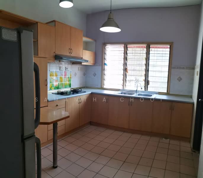 Rumah Teres untuk Disewa di Bandar Kinrara Seksyen 5 (Bandar Kinrara) - Samantha Chooi - Kitchen - PropertyGuru.com.my