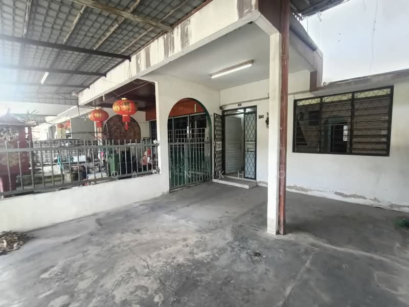 2-storey Terraced House for Rent in Taman Pengkalan Barat (Ipoh) - Qazin Khoo - Exterior - PropertyGuru.com.my