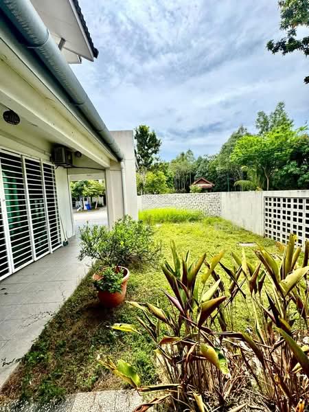 2-storey Terraced House for Sale in Shah Alam (Selangor) - Hazwan Hilmi - Exterior - PropertyGuru.com.my
