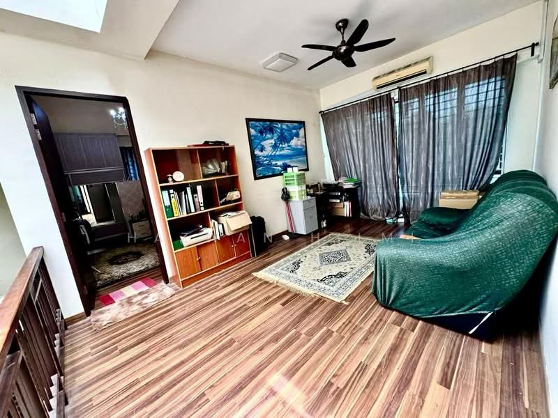 2-storey Terraced House for Sale in Shah Alam (Selangor) - Hazwan Hilmi - Living Room - PropertyGuru.com.my