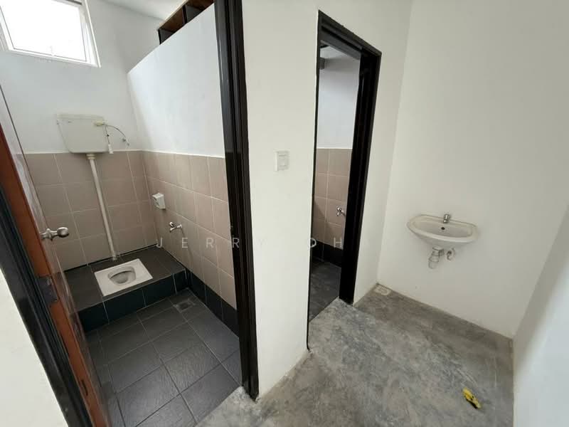 Shop / Office for Sale in Senai (Kulai) - Jerry Chay - PropertyGuru.com.my