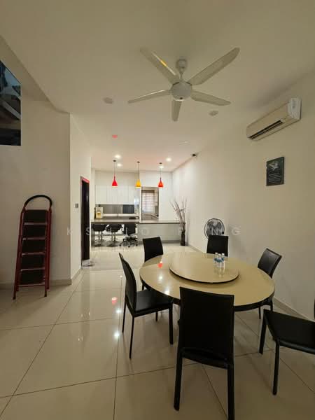 Rumah Teres 3 Tingkat untuk Dijual di Jelutong (Penang) - Kshio P'ng - Dining Room - PropertyGuru.com.my