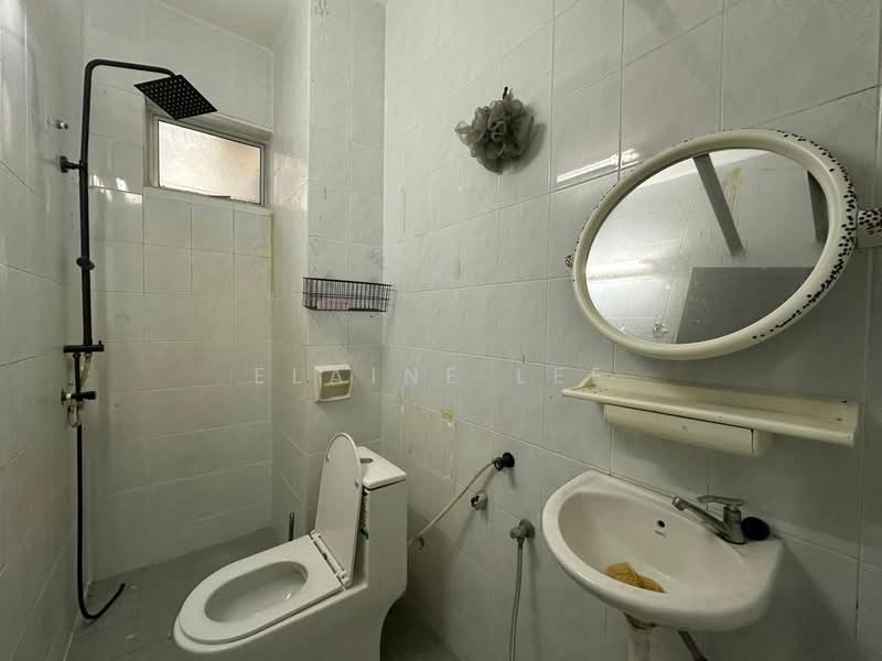 Pangsapuri untuk Dijual di Desa Bukit Dumbar - Elaine Lee - PropertyGuru.com.my