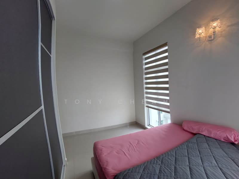 Kondominium untuk Dijual di Boulevard Condominium (BLVD) - Tony Cheah - Bedroom - PropertyGuru.com.my