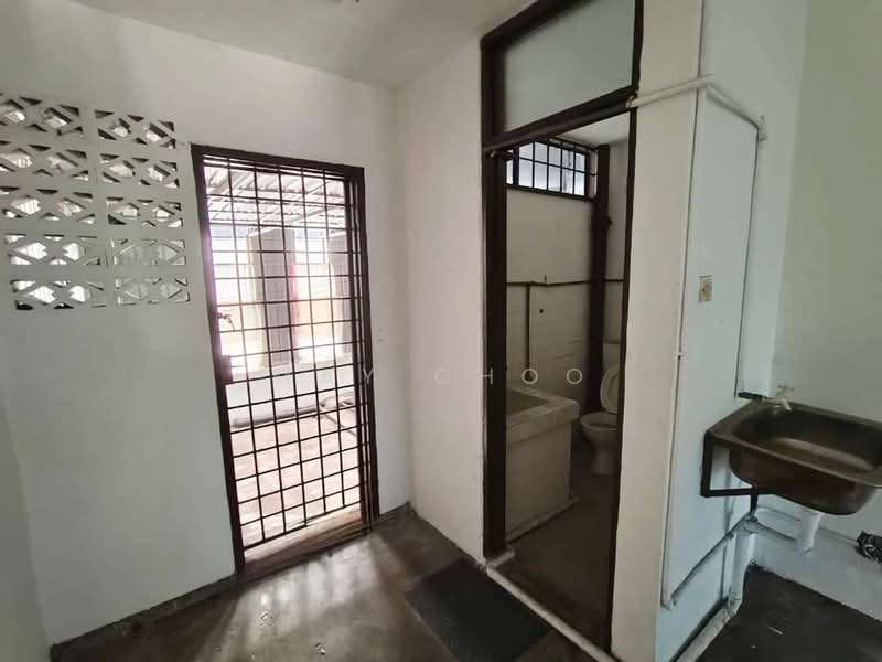 Shop / Office for Rent in Raja Uda (Butterworth) - May Choo - PropertyGuru.com.my
