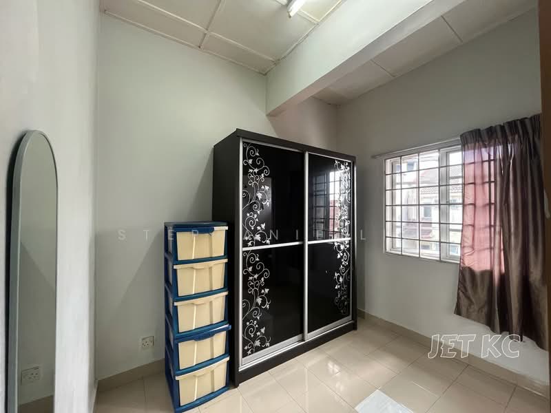 2-storey Terraced House for Sale in Teluk Pulai (Klang) - Stephanie Lim - Bedroom - PropertyGuru.com.my
