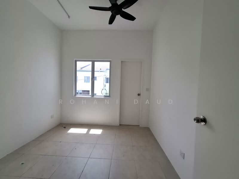 2-storey Terraced House for Rent in Iringan Bayu (Seremban) - Rohani Daud - Interior - PropertyGuru.com.my