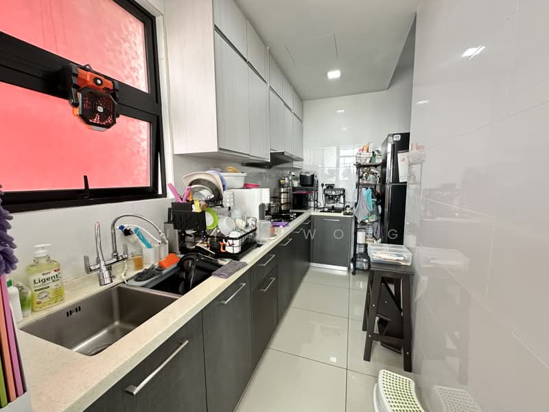 Service Residence for Sale at D'Aman Residences @ Puchong - Austin Wong - Kitchen - PropertyGuru.com.my