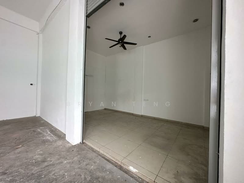 Semi-D Factory for Rent in Permatang Tinggi (Kepala Batas) - Bryan Teng - Interior - PropertyGuru.com.my