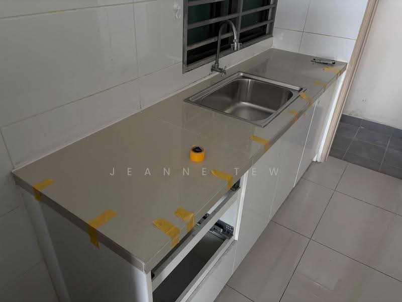 Kediaman Servis untuk Disewa di ARC @ Austin Hills - Jeanne Tew - Kitchen - PropertyGuru.com.my
