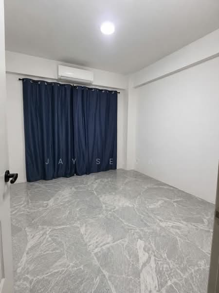 Kondominium untuk Dijual di Pandan Mewah Heights - Jay Selvam - Bedroom 3 - PropertyGuru.com.my