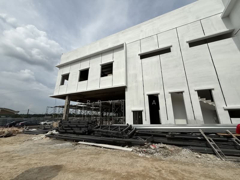 Kilang untuk Dijual di Taman Desa Cemerlang (Ulu Tiram) - Jerry Chay - PropertyGuru.com.my