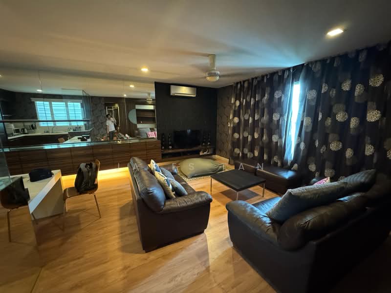 Servis Apartment untuk Disewa di Ritze Perdana 2 - James Tan - Living Room - PropertyGuru.com.my