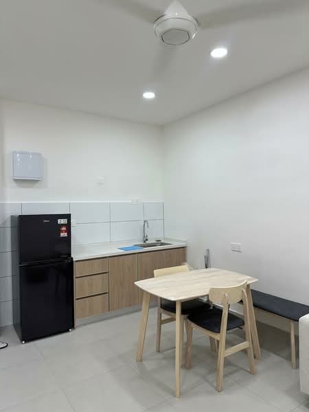 Service Residence for Rent at Dorsett Waterfront Subang - LAWRENCE LIEW - Kitchen - PropertyGuru.com.my
