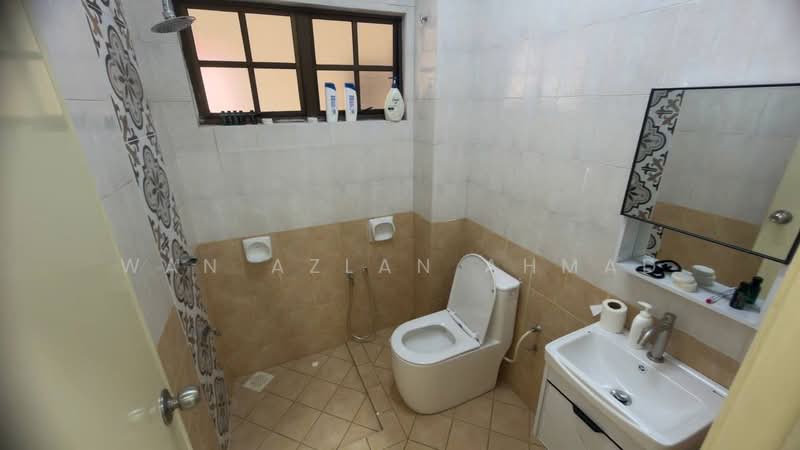 2-storey Terraced House for Sale in Bukit Jelutong (Shah Alam) - Wan Azlan Ahmad - PropertyGuru.com.my