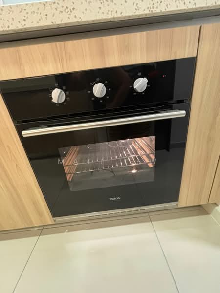 Servis Apartment untuk Disewa di Sunway Belfield - Matt Tew - Kitchen - PropertyGuru.com.my