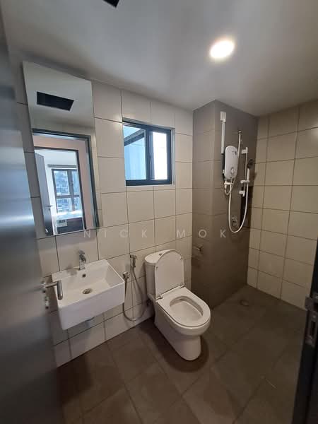 Servis Apartment untuk Disewa di D'Quince Residences - Nick Mok - Bathroom - PropertyGuru.com.my