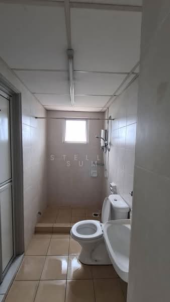 Servis Apartment untuk Dijual di Main Place Residence - Stella Sum - Bathroom - PropertyGuru.com.my