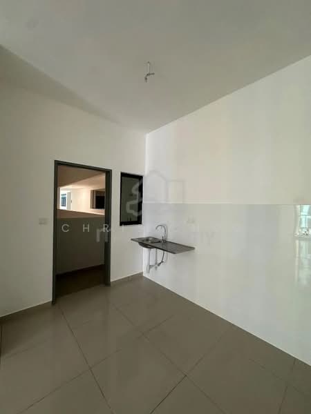 Servis Apartment untuk Dijual di Parkland Residence - Chris Choo - Kitchen - PropertyGuru.com.my