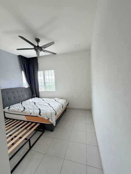 Pangsapuri untuk Dijual di Kemuning Aman - Shawn Seow - Bedroom - PropertyGuru.com.my