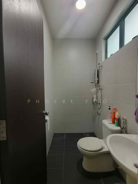 Semi-Detached House for Sale in Setia Eco Gardens (Gelang Patah) - Phoebe Foo - Bathroom - PropertyGuru.com.my