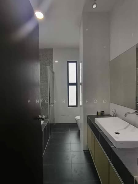 Semi-Detached House for Sale in Setia Eco Gardens (Gelang Patah) - Phoebe Foo - Bathroom - PropertyGuru.com.my